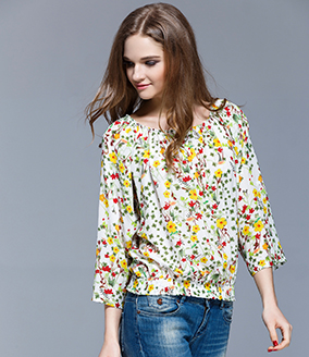 Tops - Floral printed silk crepe de chine top