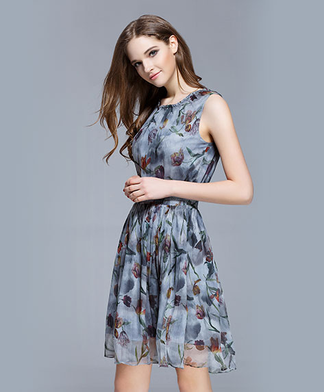 Clothing - Crepe silk crinkle Floral printed dress
