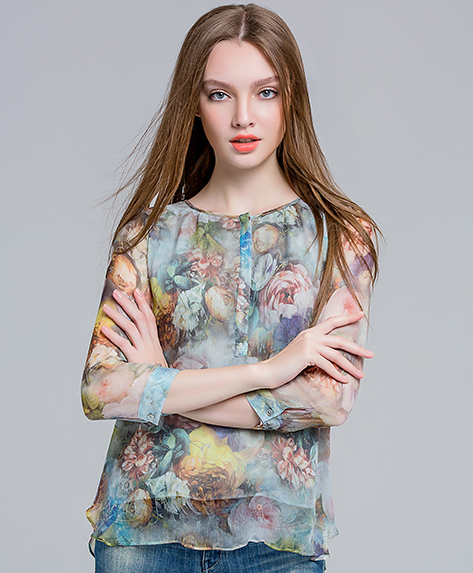 Tops - Floral printed silk crinkle top