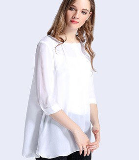 Tops - white simple round neck silk crepe de chine top