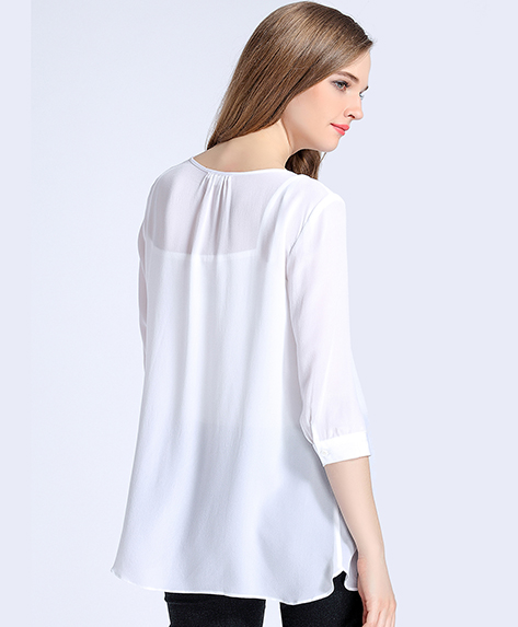 Tops - white simple round neck silk crepe de chine top