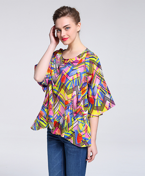 Tops - printed silk  crepe de chine top