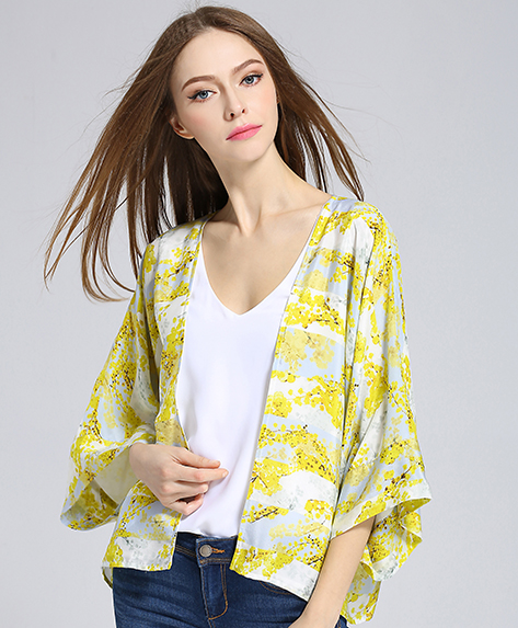 Coats - Oriental printed silk  crepe kimono