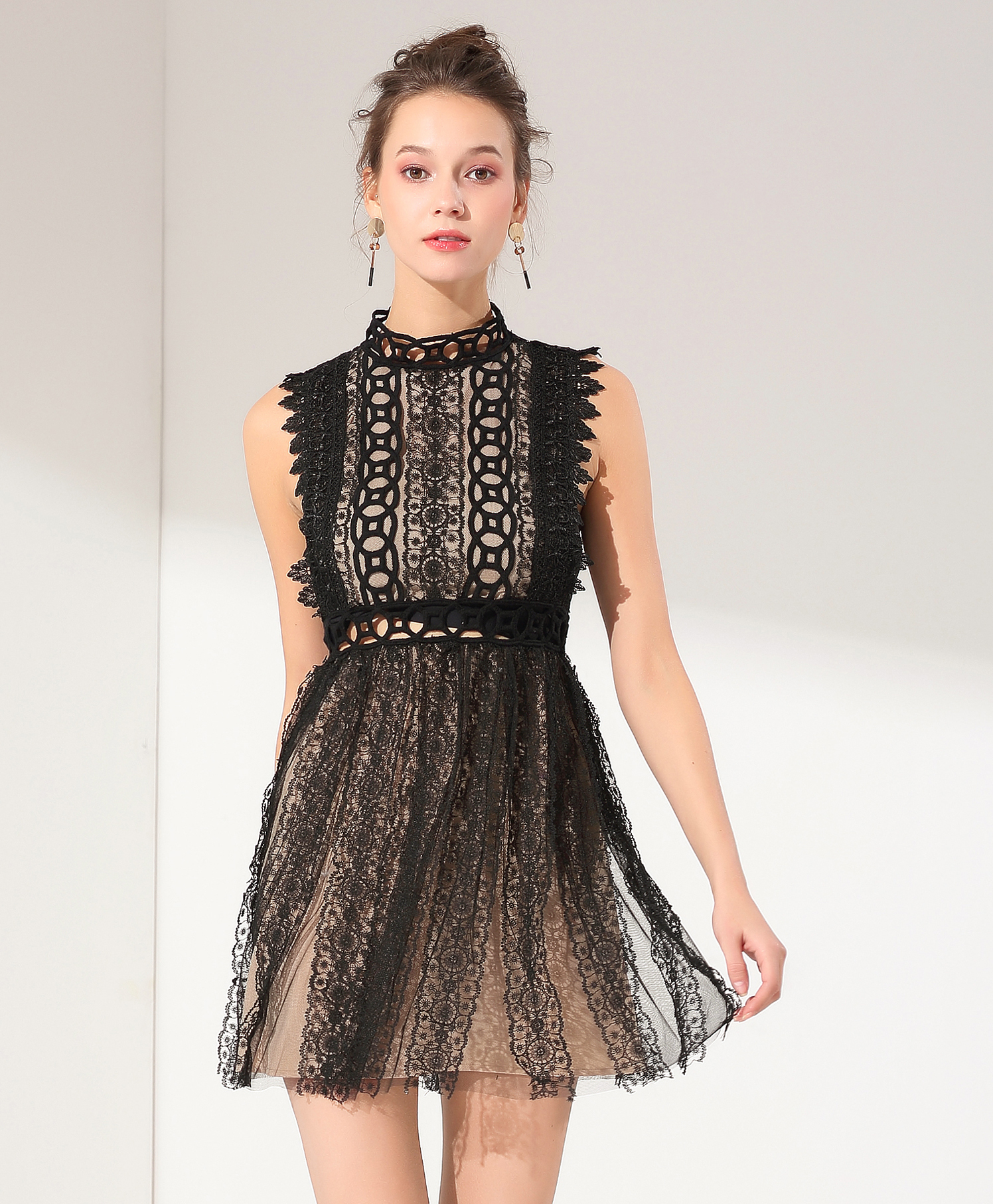 Cocktail dress - Lace cocktail dress